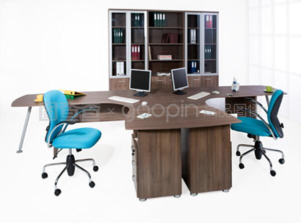 辦公室環(huán)境下的家具與化妝品選擇與使用技巧